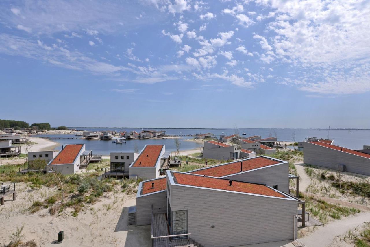 Oasis Punt-West Hotel & Beach Resort Ouddorp Exteriör bild