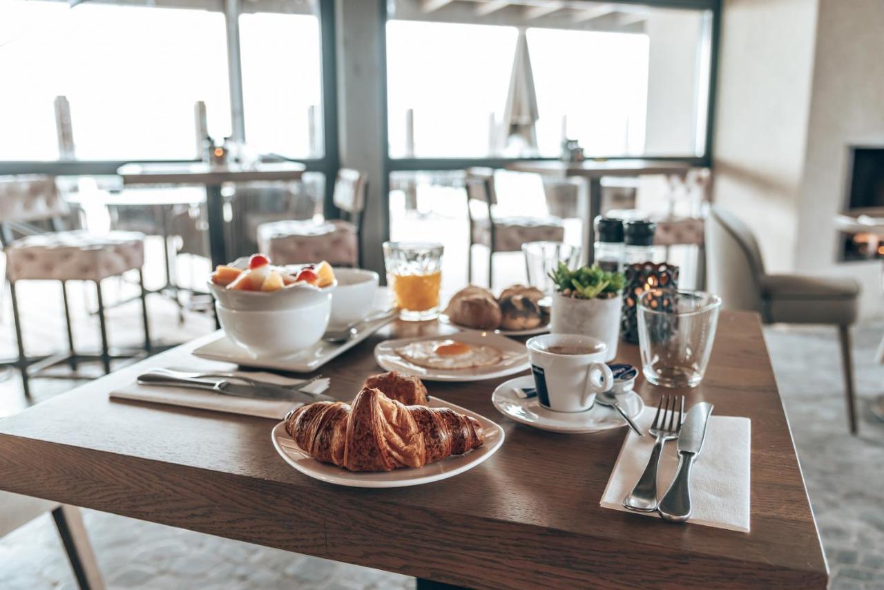Oasis Punt-West Hotel & Beach Resort Ouddorp Exteriör bild