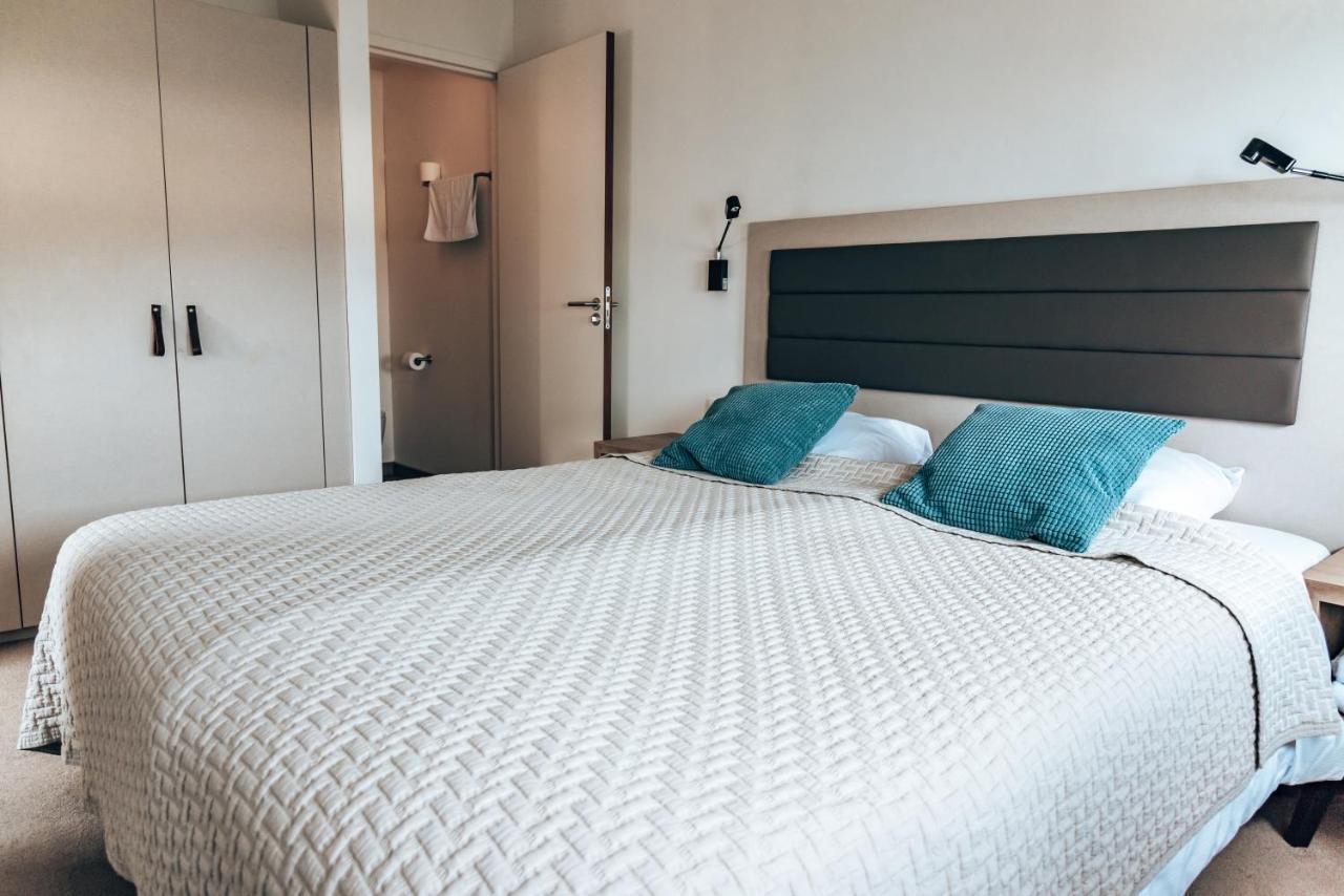 Oasis Punt-West Hotel & Beach Resort Ouddorp Exteriör bild